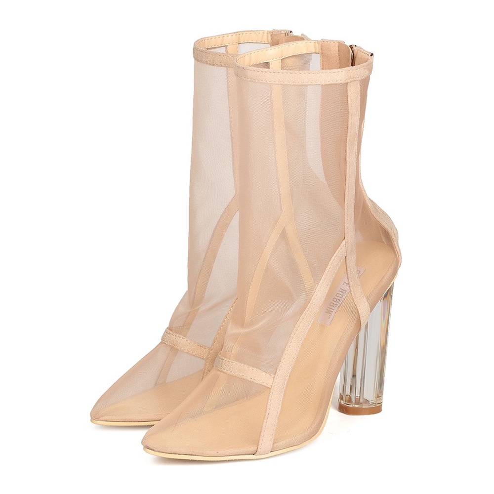 CAPE ROBBIN Brady-2 Heels in Nude Size 7.5